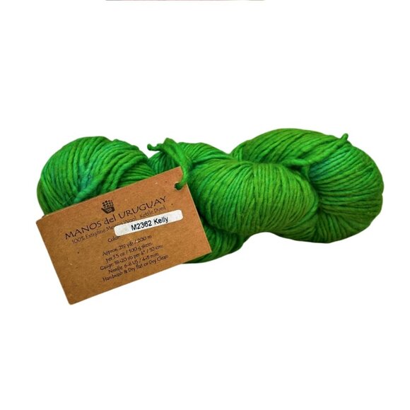 Manos del Uruguay Maxima Extra Fine Merino Yarn Kelly Green 219 Yards 3.5 Oz - Picture 3 of 4